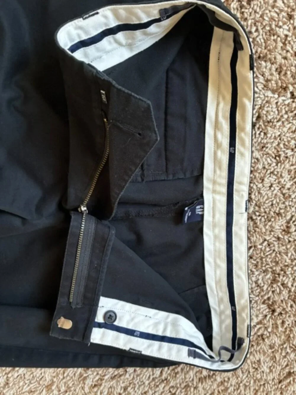 Classic GAP wide leg black pants, size 6, in great condition